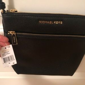 MICHAEL KORS SIDE BAG